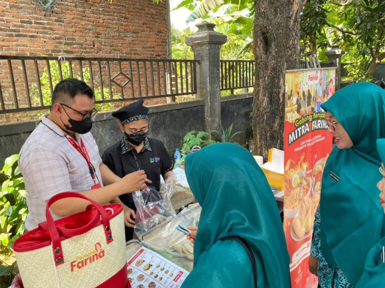 booth pempek farina