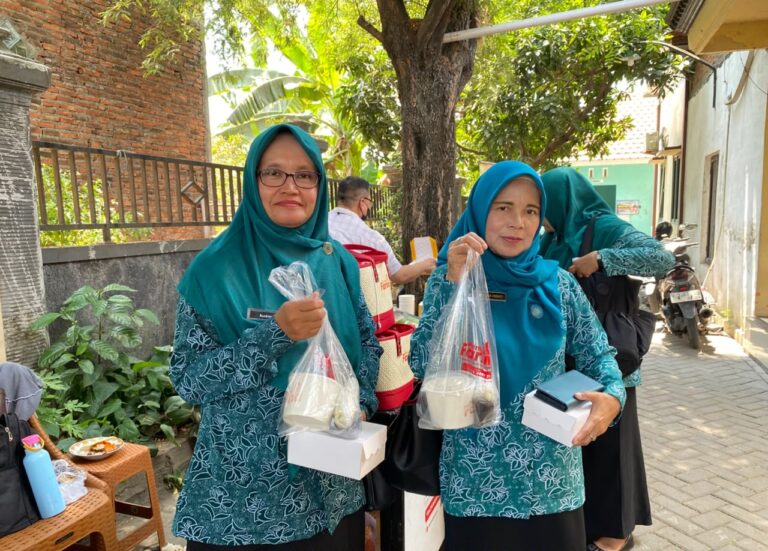 booth pempek farina